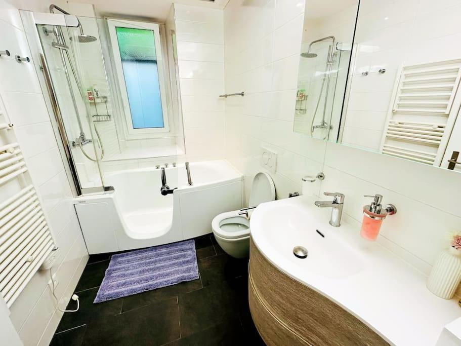 Montreux Lake Side Apartment! ภายนอก รูปภาพ